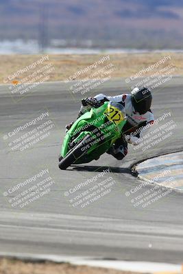 media/Feb-07-2025-CVMA Friday Practice (Fri) [[7034960ba2]]/2-Racer 2/Session 3 (Turn 8)/